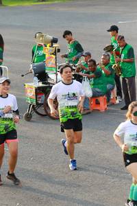 BIB: 1588, 2074
                            <button type="button" onclick="openModal(3537770)" class="btn btn-primary btn-sm float-right btn-popup" data-toggle="modal" data-target=".modal-high-quality">
                        <i class="fas fa-shopping-cart"></i> Add to Cart
                    </button>
                                            <button type="button" onclick="isThisMe(3537770, true)" class="btn btn-success btn-sm float-right btn-popup btn-isme hidden" data-toggle="tooltip" data-placement="bottom" title="นี่คือรูปของคุณใช่ไหม คลิกที่นี่เพื่อเอาเข้าอัลบั้ม">
                        <i class="fas fa-plus"></i> Add to album
                    </button>
                    <button type="button" onclick="isThisMe(3537770, false)" class="btn btn-warning btn-sm float-right btn-popup btn-isnotme hidden">
                        <i class="fas fa-ban"></i> Remove from album
                    </button>